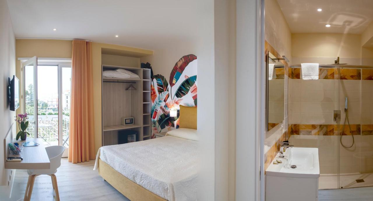 Petra Luxury Sorrento B&B エクステリア 写真